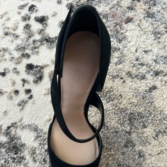 Vince Camuto Black suede cross strap pointed heels. - Picture 4 of 4